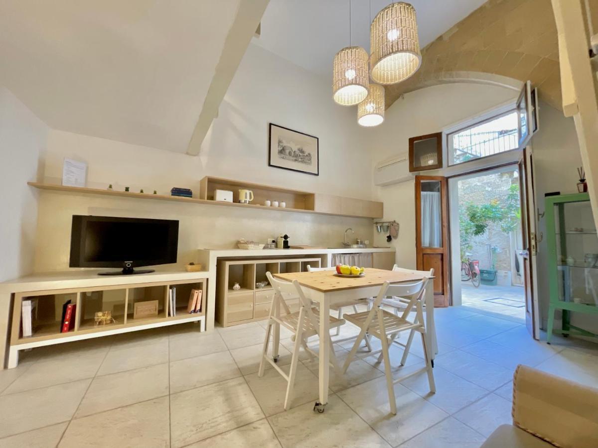 Nohi'S House In The Historic Center Villa Lecce Luaran gambar
